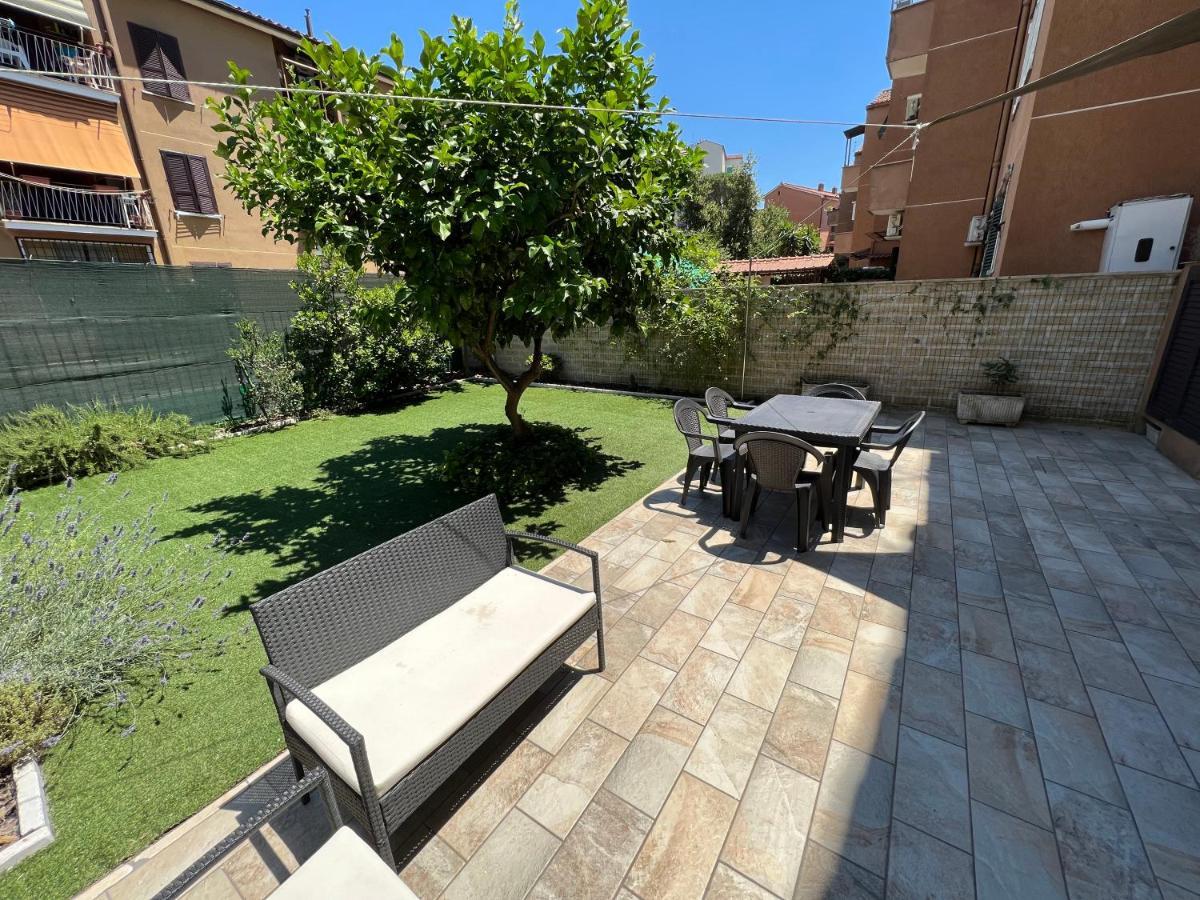 Casa Paestum. Your Wonderful Garden In Rom Exterior foto