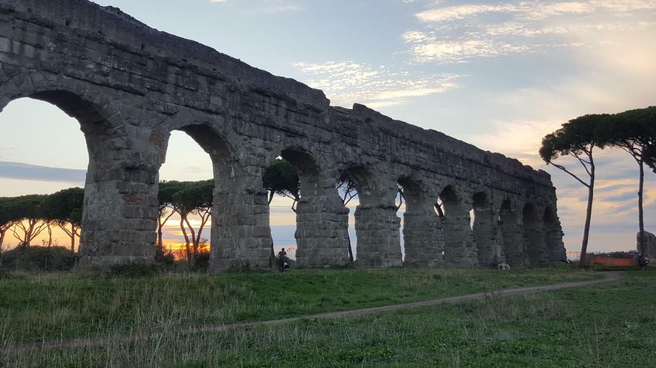 Casa Paestum. Your Wonderful Garden In Rom Exterior foto